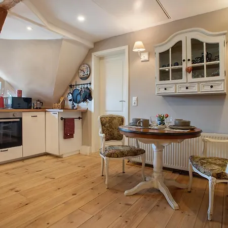 Urlaub Unterm Reetdach Apartment Fuhlendorf (Mecklenburg-Vorpommern)